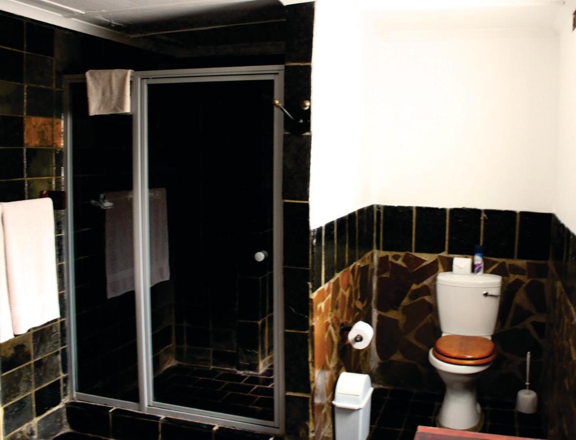 Kedar Heritage Lodge, Conference Centre & Spa Phokeng エクステリア 写真