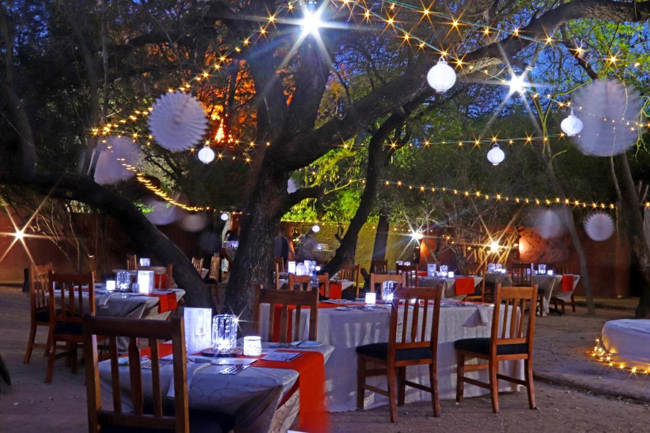 Kedar Heritage Lodge, Conference Centre & Spa Phokeng エクステリア 写真