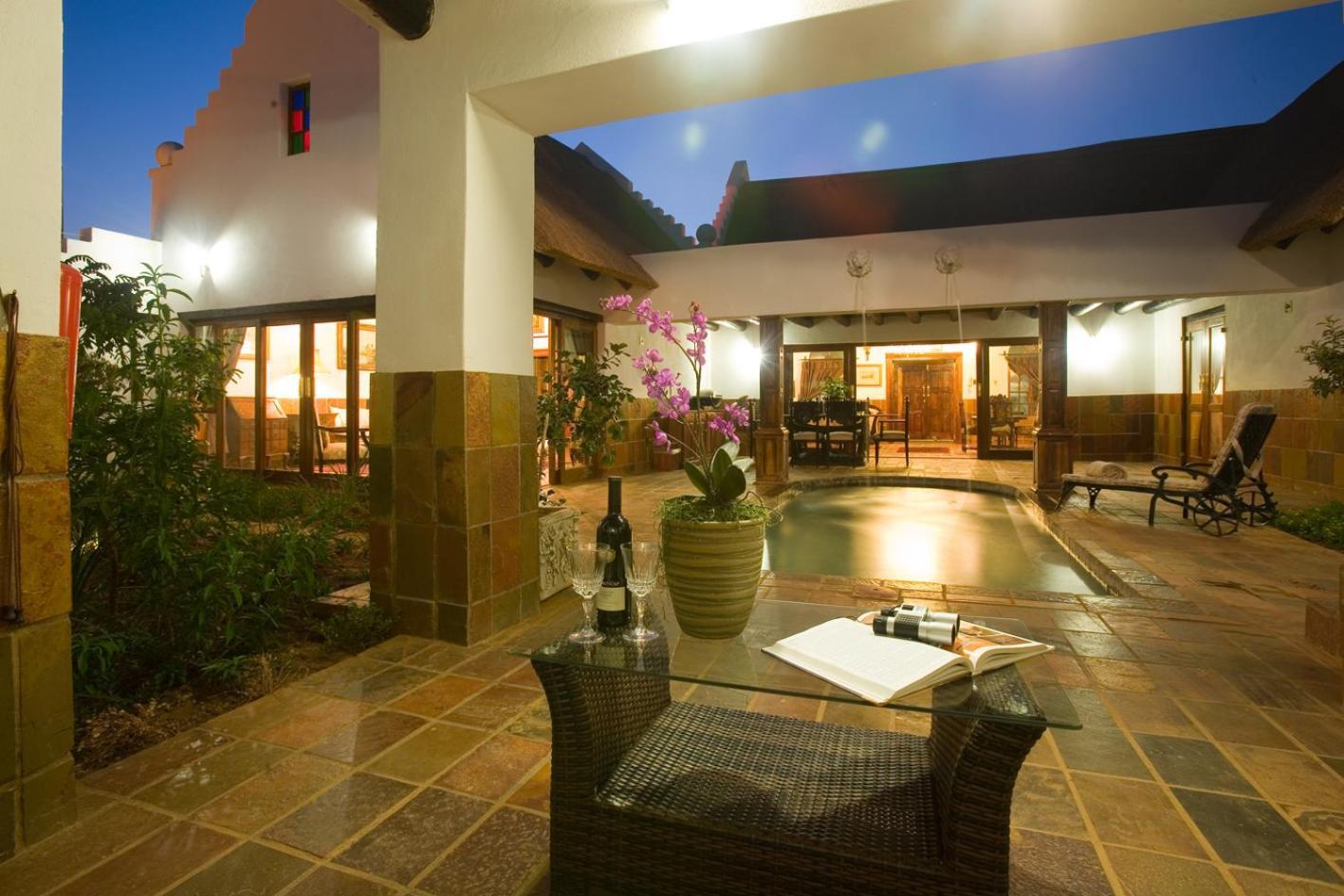 Kedar Heritage Lodge, Conference Centre & Spa Phokeng エクステリア 写真