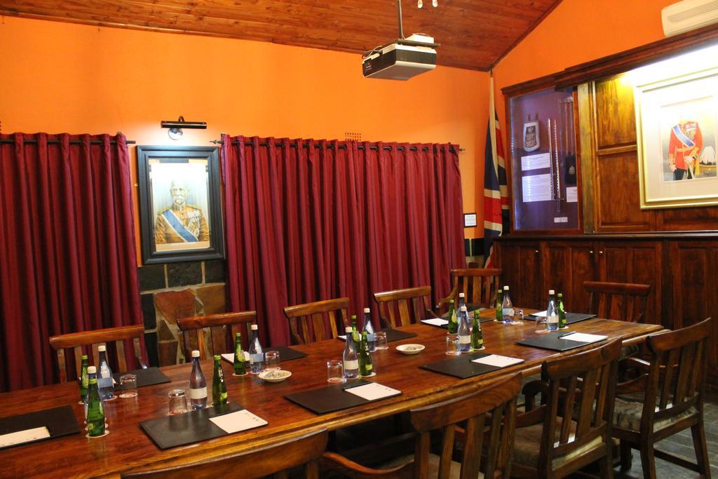 Kedar Heritage Lodge, Conference Centre & Spa Phokeng エクステリア 写真