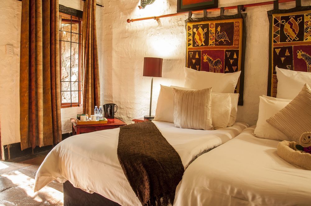 Kedar Heritage Lodge, Conference Centre & Spa Phokeng エクステリア 写真